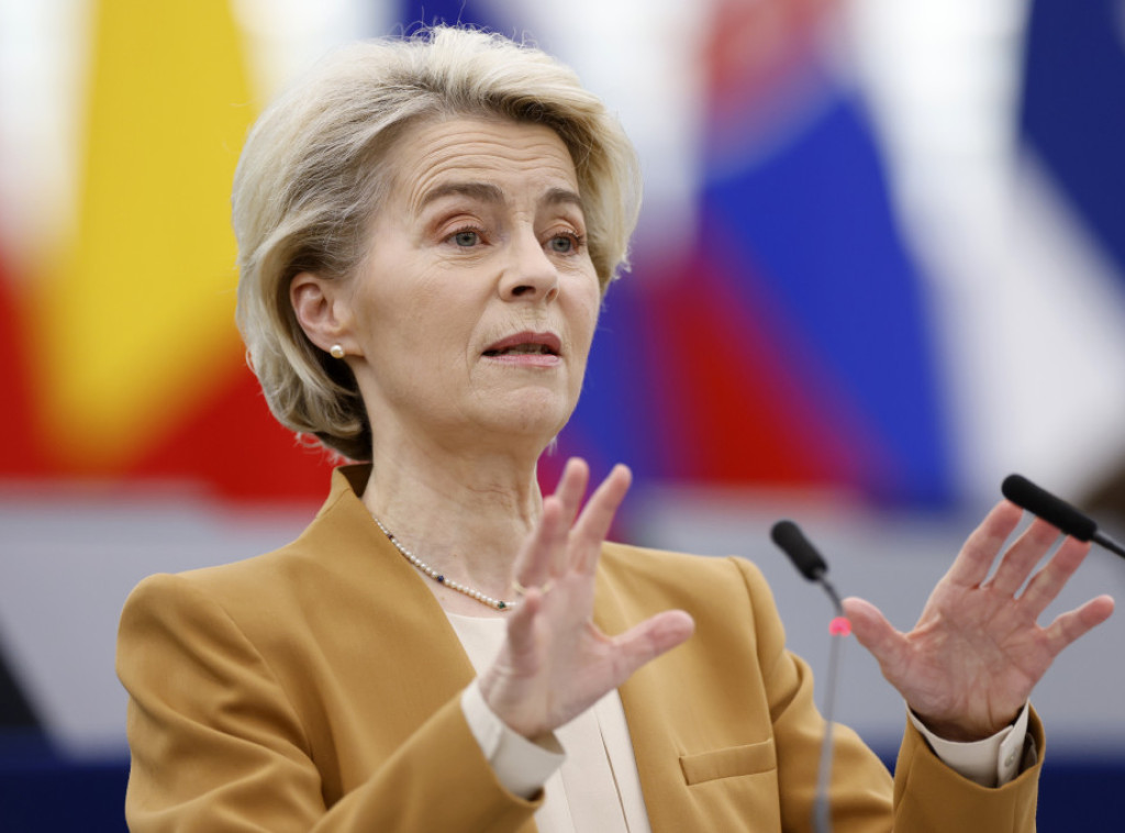 EU: Ursula fon der Lajen sastaće se u četvrtak u Davosu sa Vučićem