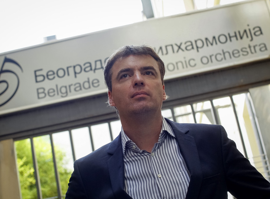 Beogradska filharmonija otvara knjigu žalosti povodom smrti šefa-dirigenta Felca
