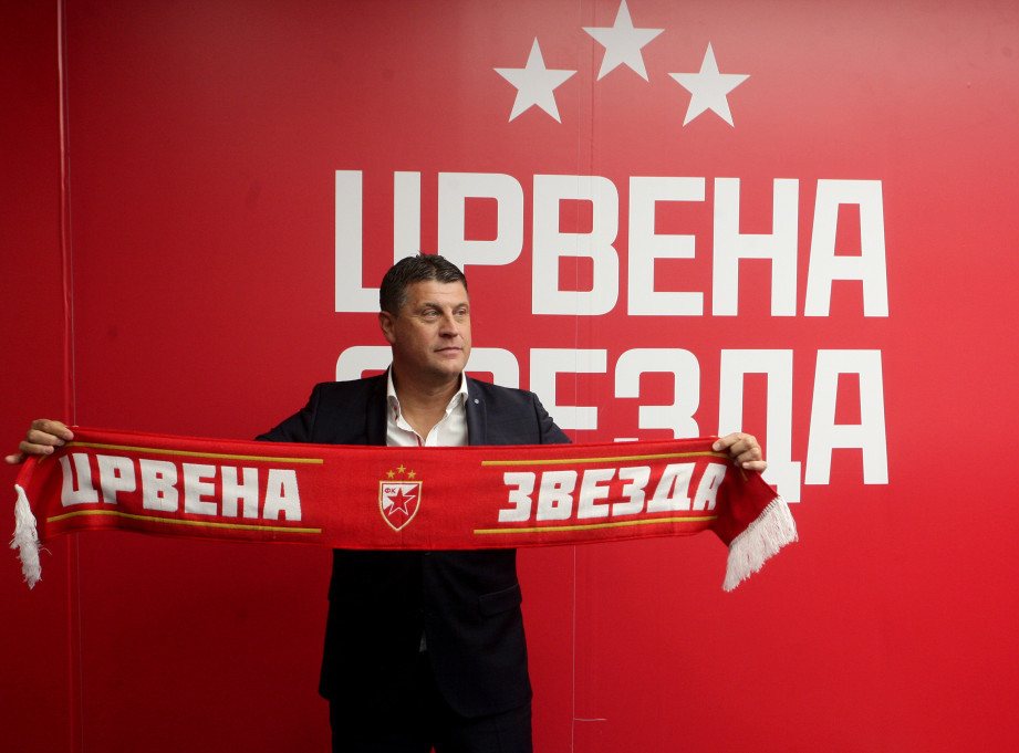 Trener Zvezde Milojević poveo 27 fudbalera u Norvešku, Glazer ostao u Beogradu