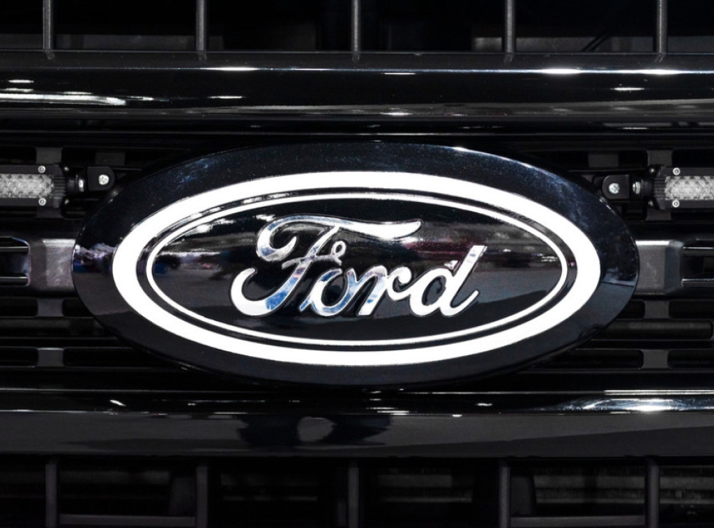 Ford opozvao više od 115.000 vozila u SAD zbog kvara na volanu