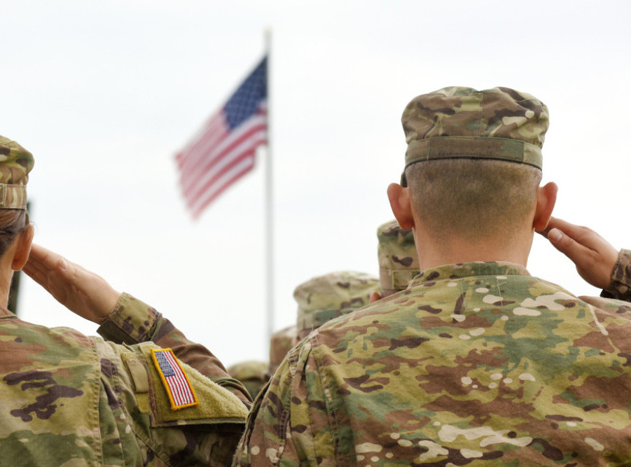 Vojska SAD saopštila imena dvojice od trojice vojnika poginulih u sudaru helikoptera i aviona