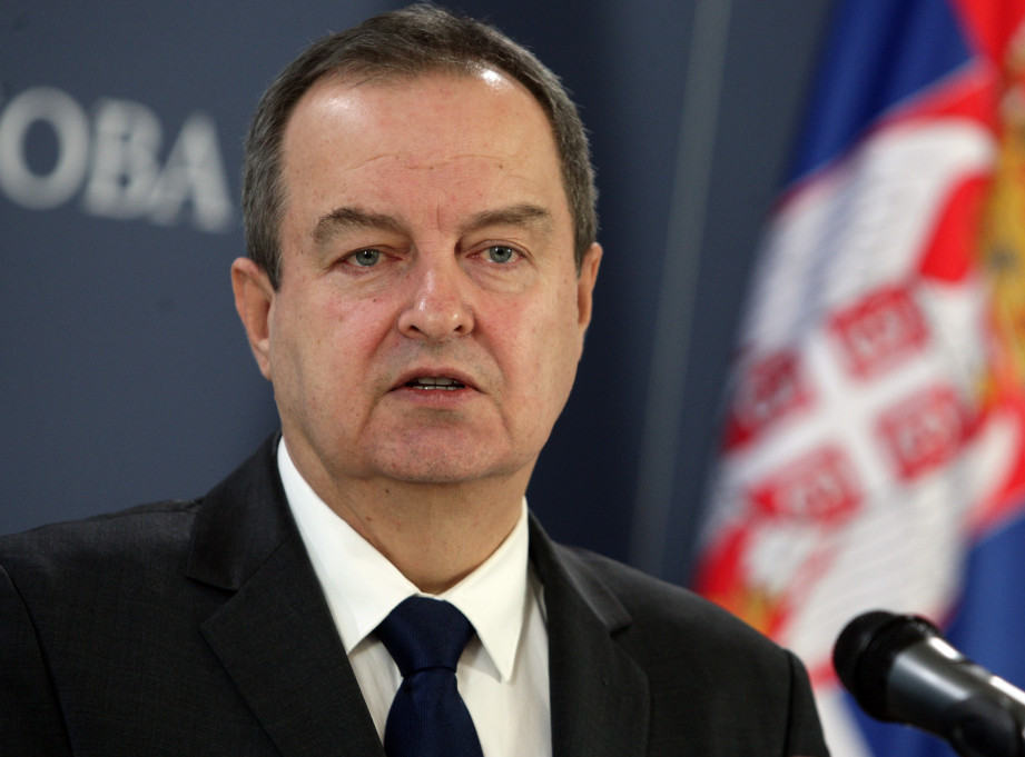 Dacic speaks by phone with FMs of Romania, Spain, Cyprus
