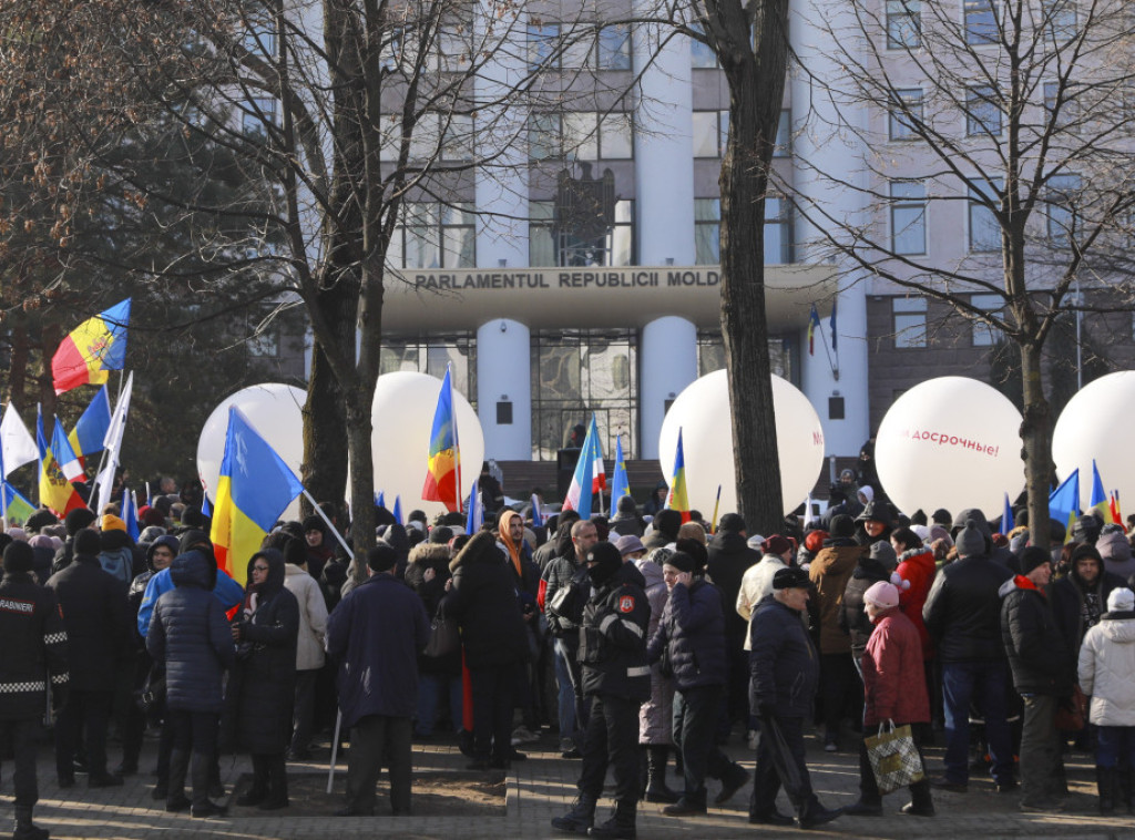 Moldavija: Nekoliko hiljada ljudi na antivladinim protestima u Kišinjevu
