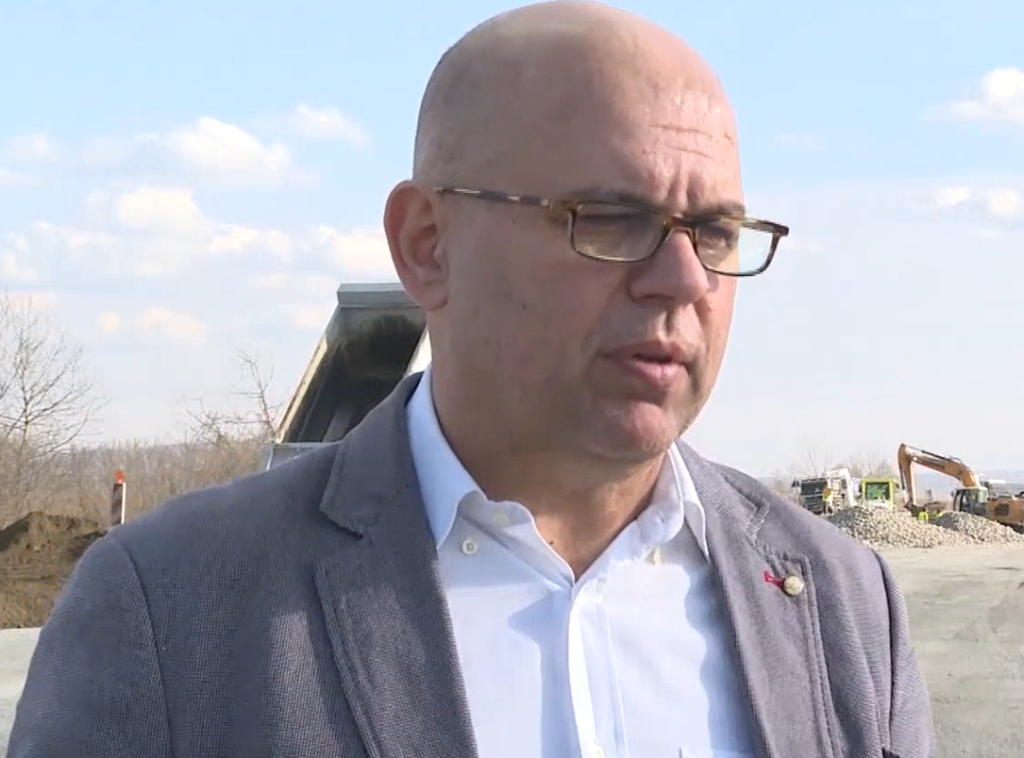 Boban Veličković: Postavljaju se šipovi za izgradnju Ekspo kompleksa, na gradilištu veliki broj mehanizacije