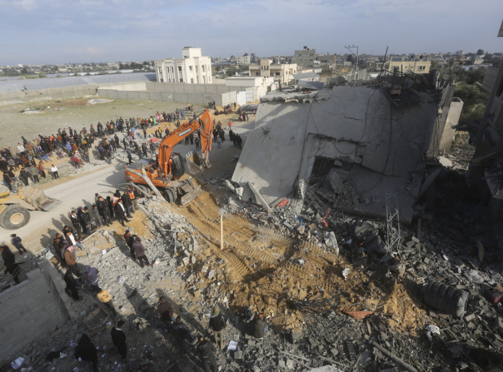 Gaza: Najmanje 11 ljudi ubijeno u Rafi tokom izraelskih vazdušnih napada