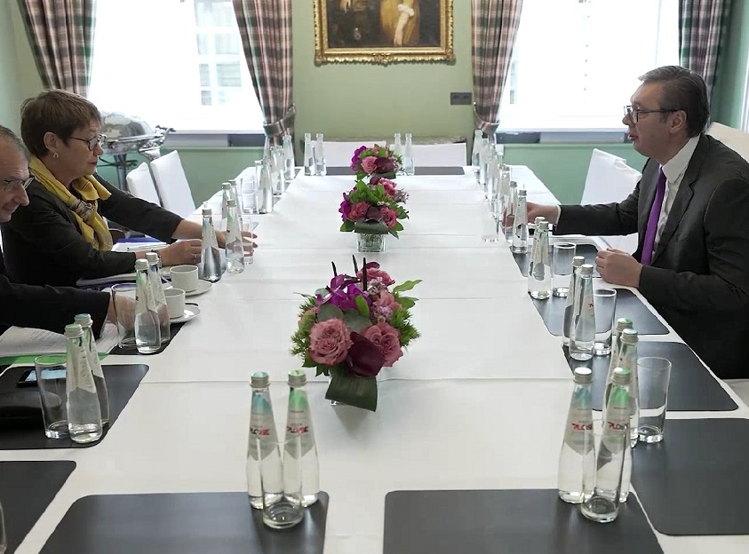 Vucic meets with EBRD president in Munich