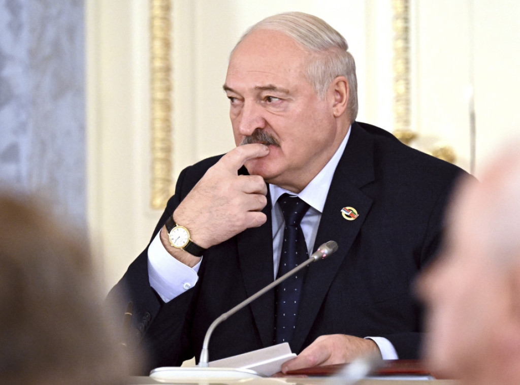 Lukašenko: Stavili smo u upotrebu S-400 i Iskandere