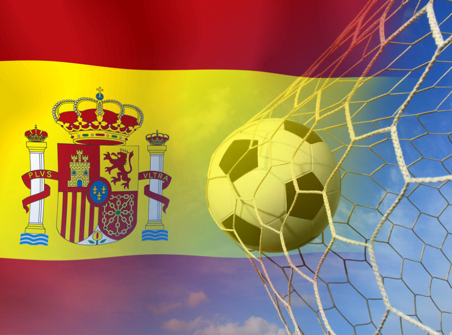 Luis de la Fuente ostaje selektor fudbalske reprezentacije Španije do 2026. godine