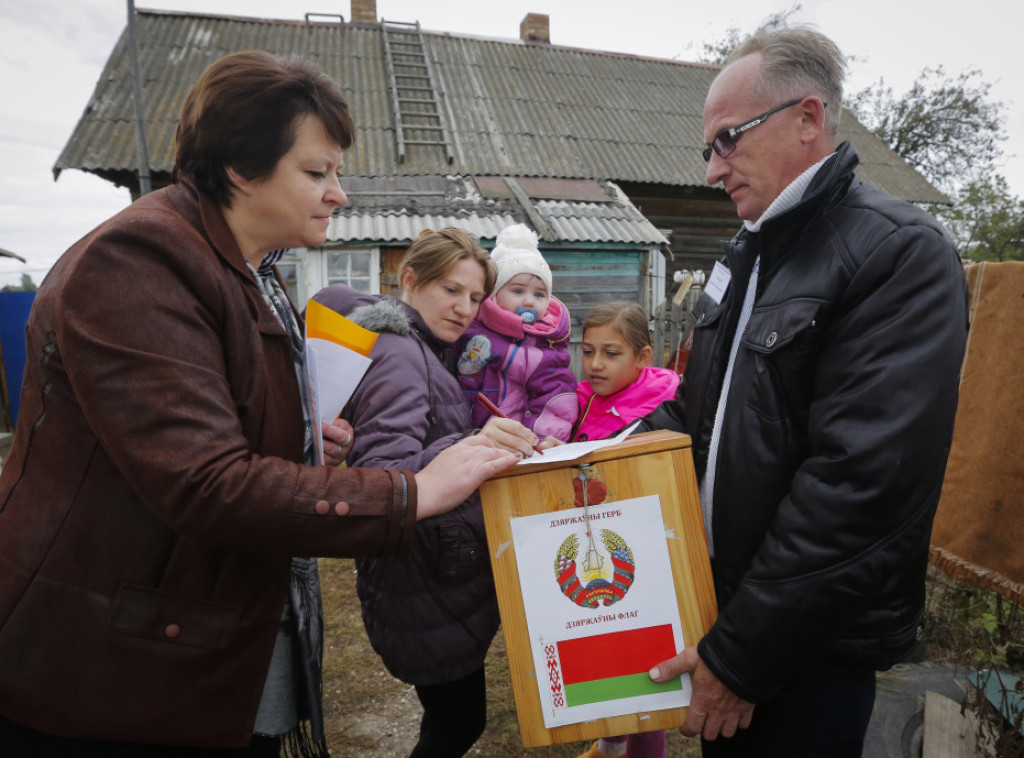 Na parlamentarnim i lokalnim izborima u Belorusiji izašlo oko 73 odsto glasača