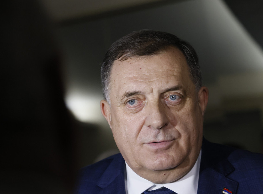 Dodik: Svet je izgubio čoveka koji je veru stavio u službu naroda