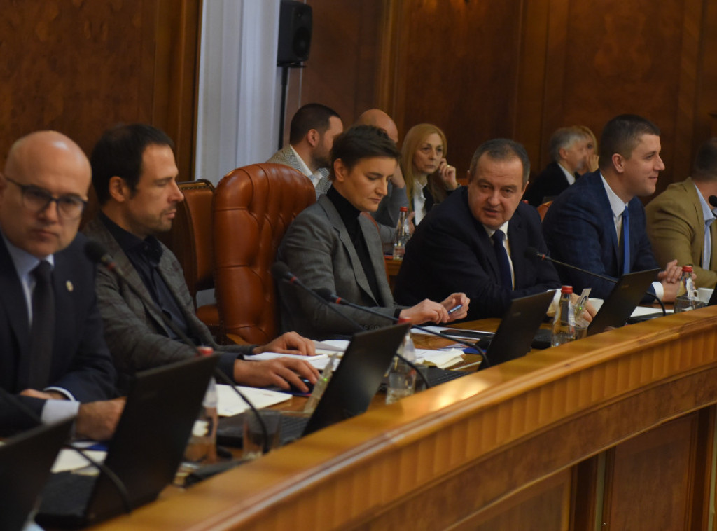 Vlada će podržati aktivnosti u jačanju odnosa Srbije i dijaspore kroz kampove