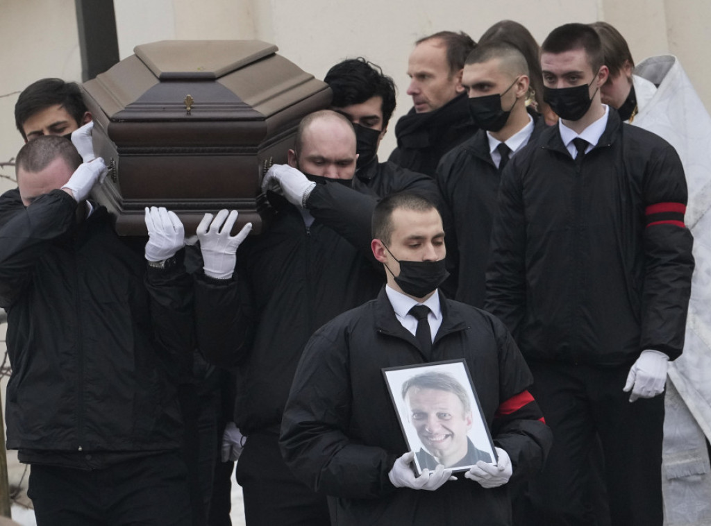 Navaljni sahranjen na groblju u Moskvi