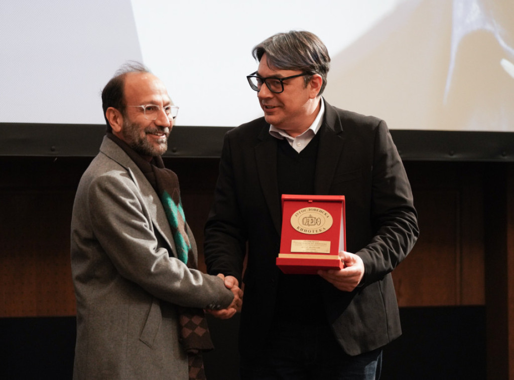 Iranski reditelj Asgar Farhadi primio nagradu "Zlatni pečat" Jugoslovenske kinoteke