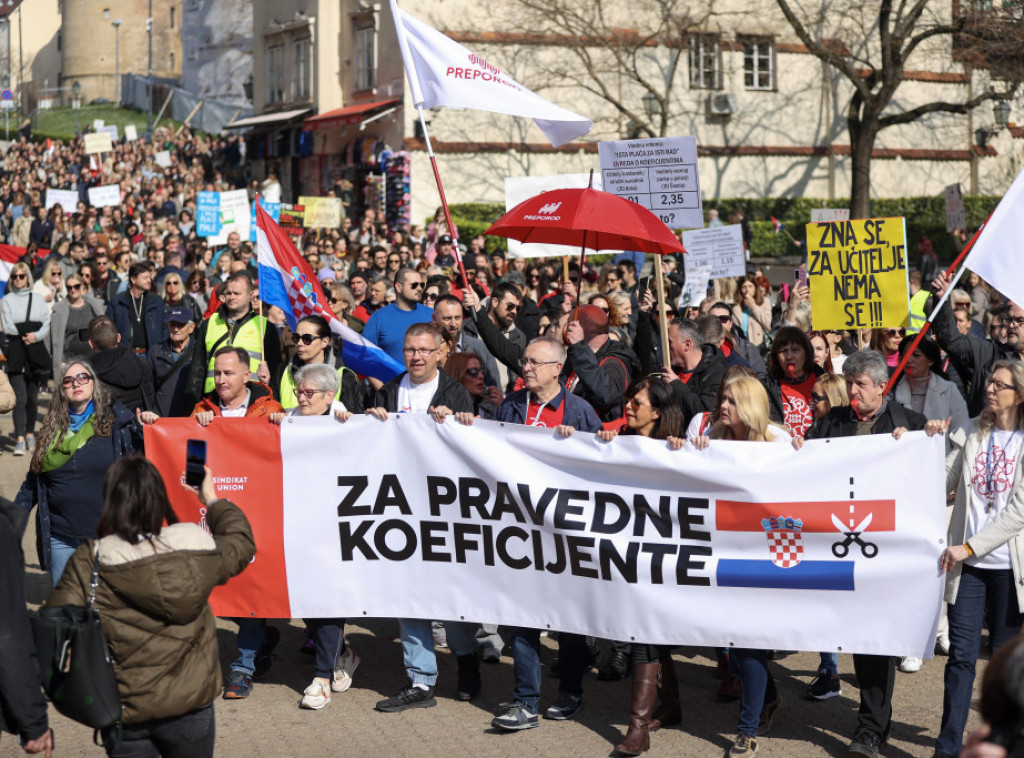 U Zagrebu protest nastavnika zbog propisa vlade o koeficijentima