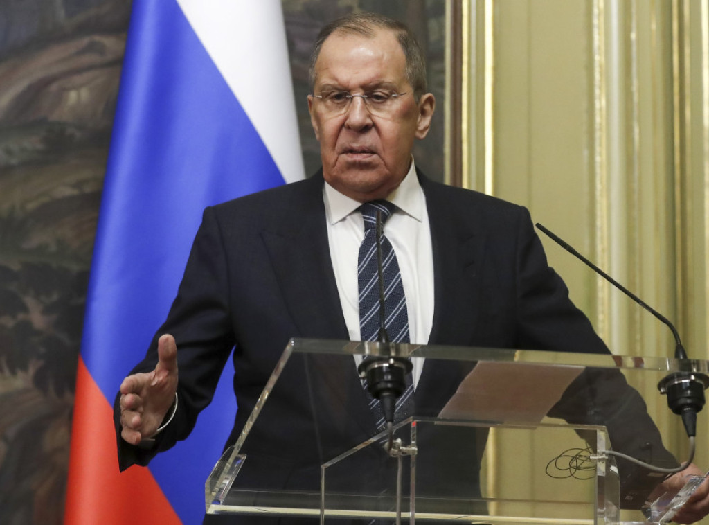 Sergej Lavrov: Zapad faktički već vodi rat protiv Rusije