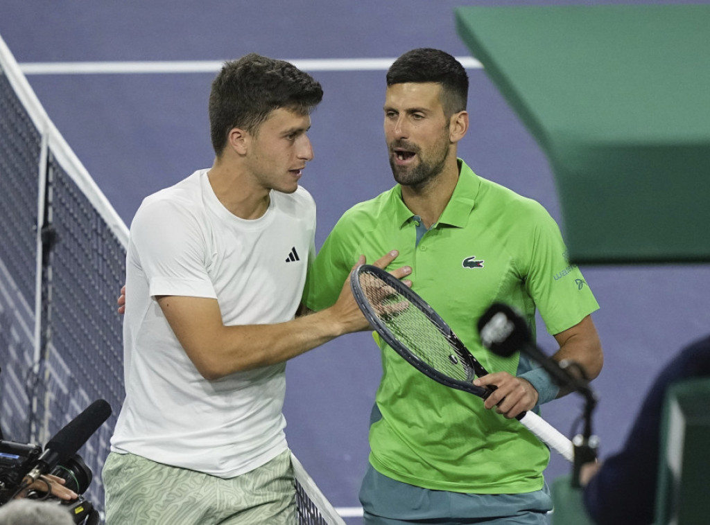 Djokovic defeated by Nardi at Indian Wells