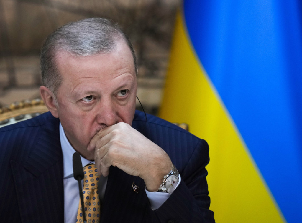 Erdogan: Izbeći eskalaciju rata u Ukrajini i proširenje na zemlje članice NATO