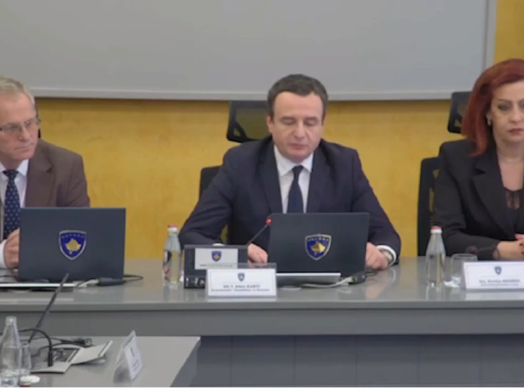 Kurti: Tražio sam od Katastra da uknjiži imovinu manastira Visoki Dečani