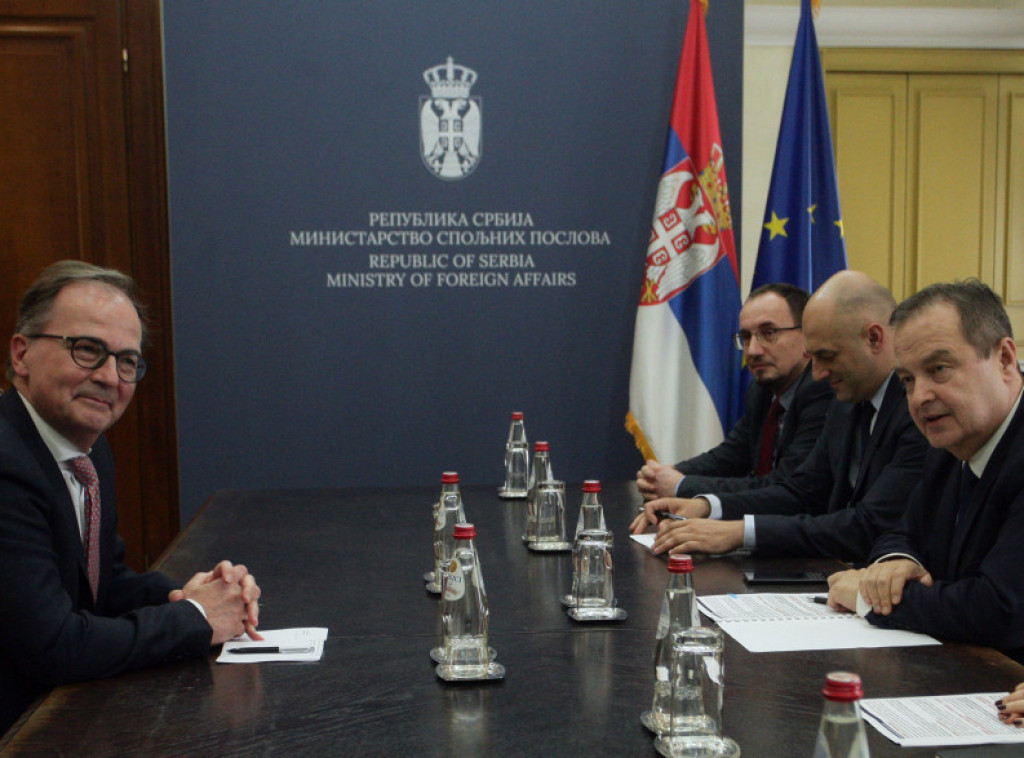 Dacic meets with HCCH secretary general
