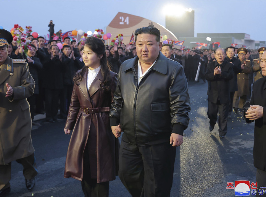 Severna Koreja: Mediji označili kćerku Kim Džong Una kao "kadar za najviše funkcije"