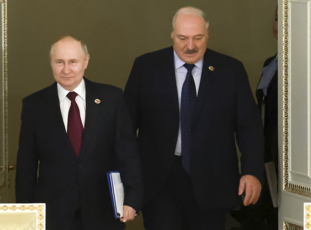 Peskov: Putin imao telefonski razgovor sa Lukašenkom