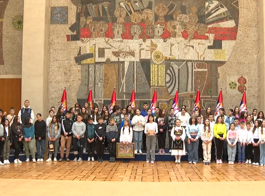 U školama u Srbiji od sutra zimski raspust, učenici u klupama od 19. januara