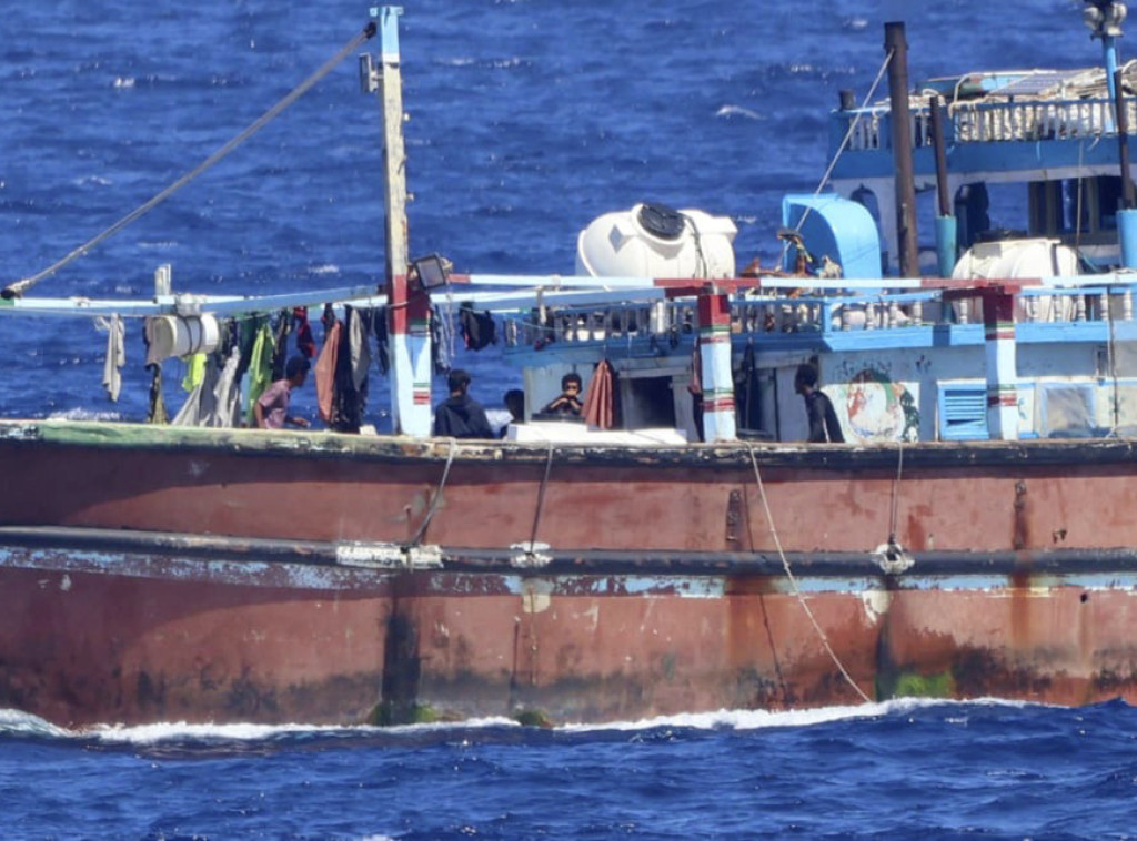 Indijska mornarica spasila iranski ribarski brod od pirata kod obale Somalije
