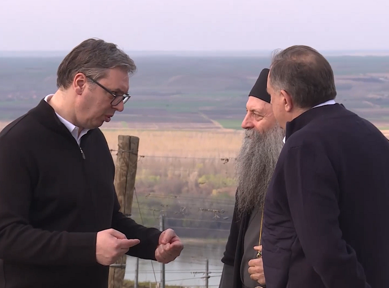 Vucic meets with Dodik, Patriarch Porfirije