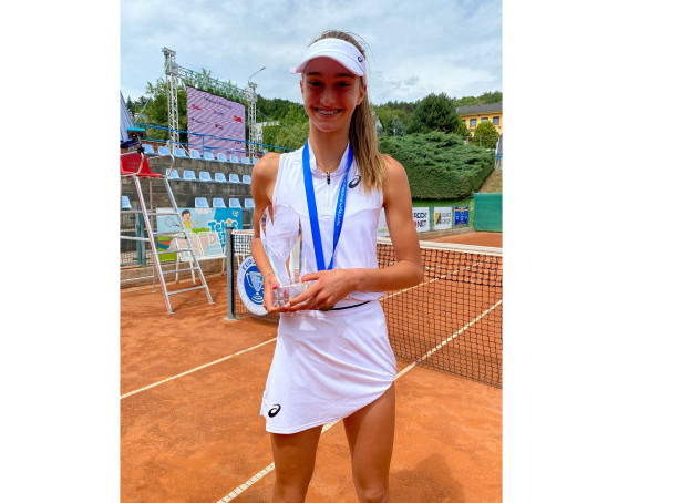 Mlada srpska teniserka Luna Vujović plasirala se u istorijsko finale fjučersa