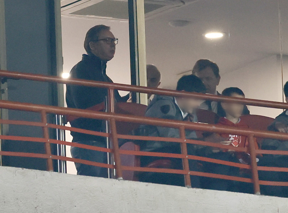 Predsednik Vučić prisustvuje prijateljskoj utakmici između fudbalera Zvezde i Zenita