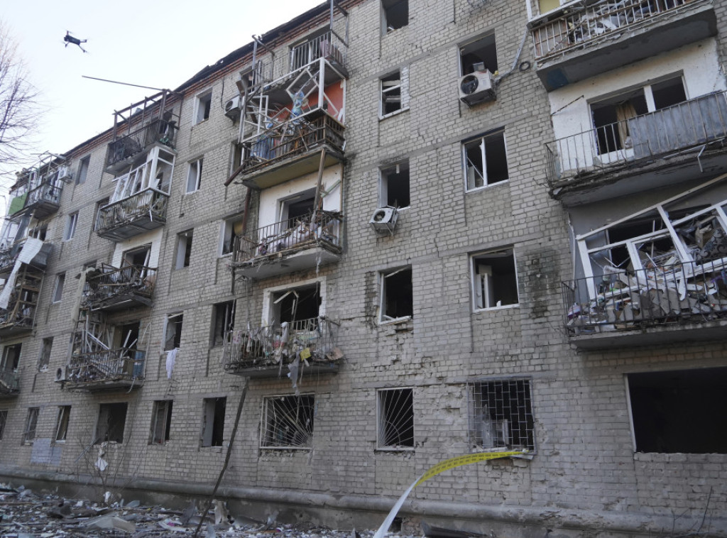 Mediji: Najmanje 17 osoba povređeno u napadu ruskih dronova na Dnjepar i Harkov