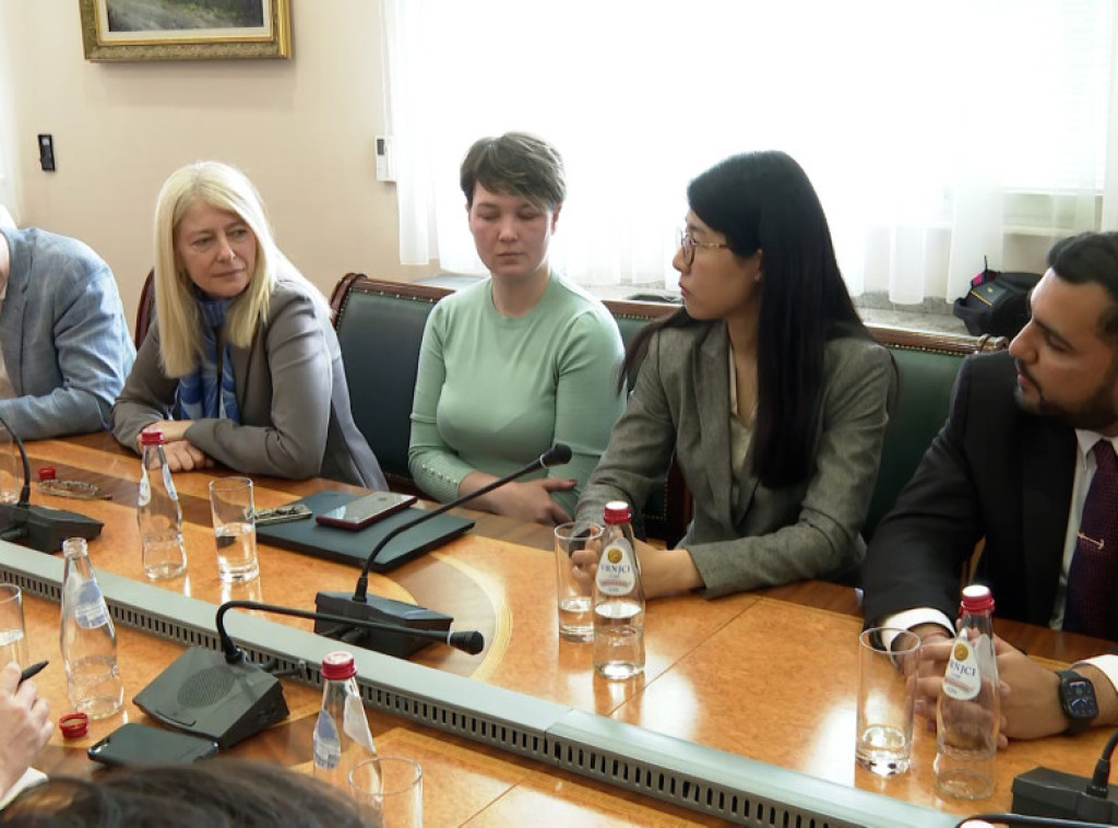 Ministarka Jelena Begović studentima Stenforda predstavila naučno-tehnološki potencijal Srbije