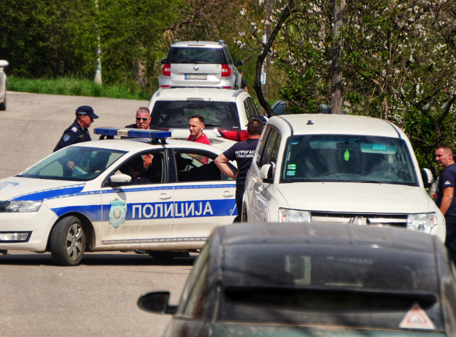 Muškarac u selu kod Bajine Bašte ubio suprugu i sina pa izvršio samoubistvo