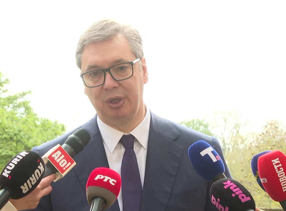 Vučić: Važni sastanci u Parizu od suštinskog značaja za Srbiju, večeras sa Makronom o raznim temama