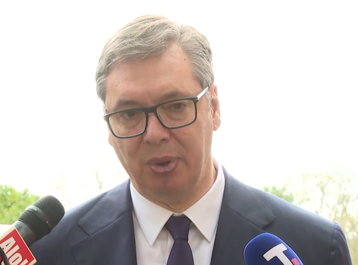 Vucic: Meeting with Macron to address important topics, including so-called Kosovo, CoE