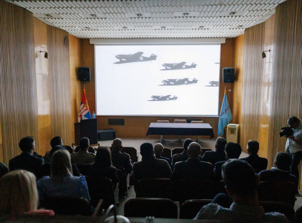 Miloš Vučević prisustvovao pretpremijeri filma Drava se ne predaje