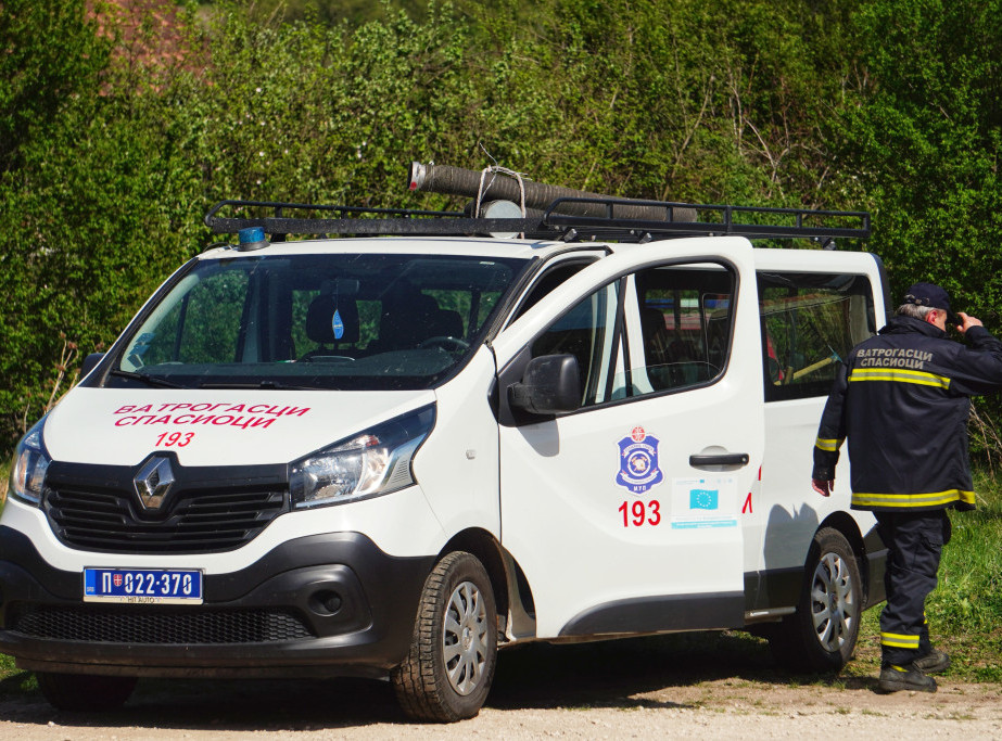 Vatrogasci-spasioci izvukli devetogodišnje dete iz reke Raška tri minuta nakon dojave