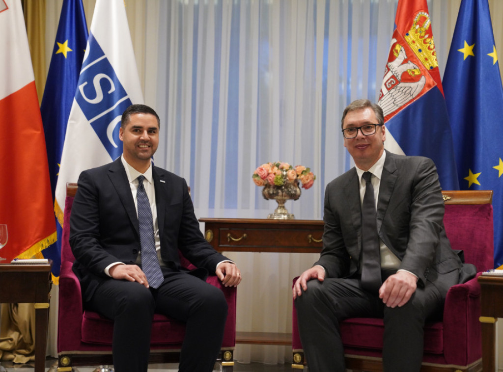 Vučić: Dobar i sadržajan sastanak sa predsedavajućim OEBS-a Bordžom