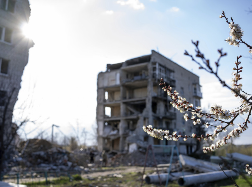 Najmanje jedna osoba ubijena, šestoro povređeno u ruskom napadu na Harkovsku oblast
