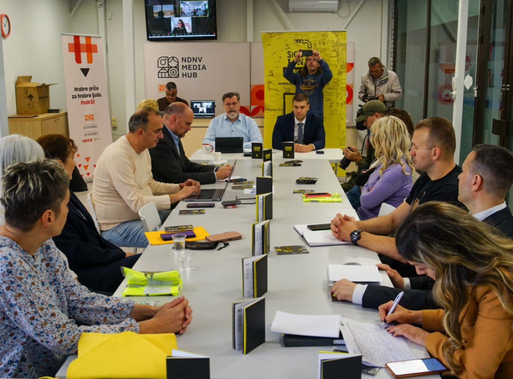 ANEM: Porast broja pretnji novinarkama i novinarima, najviše u Vojvodini