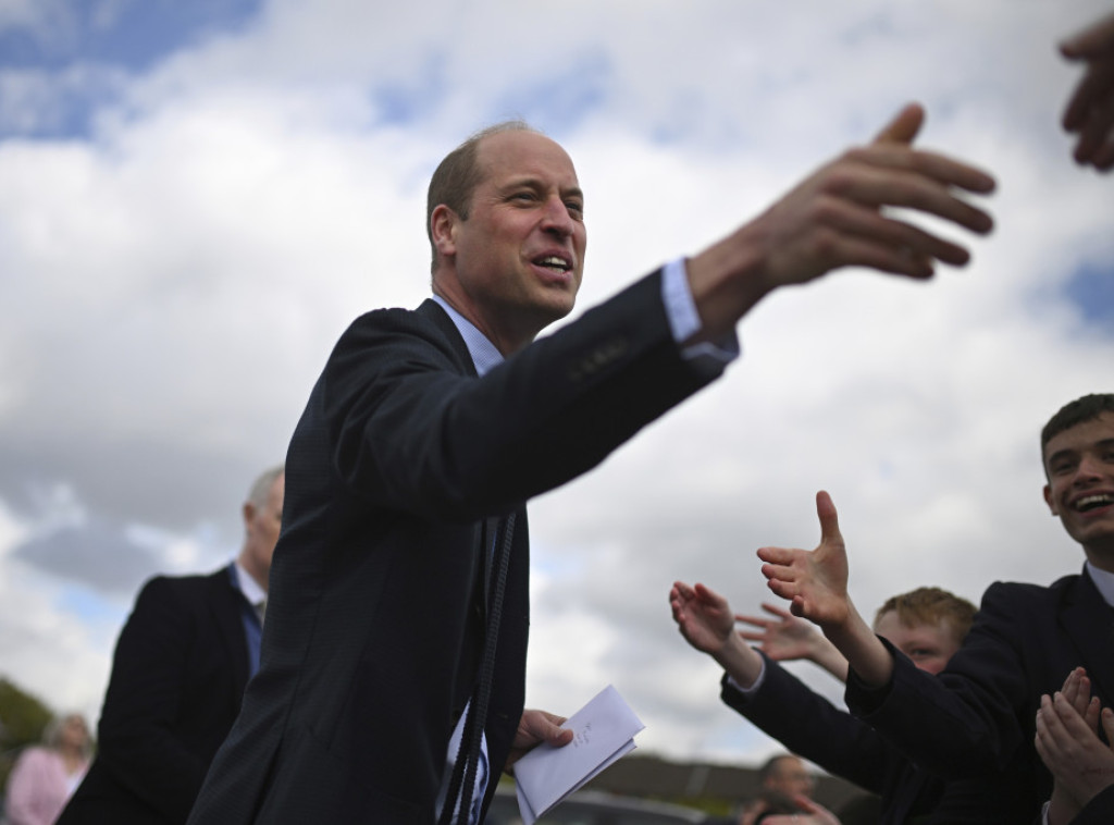 Princ Vilijam ispričao omiljeni vic princeze Šarlot tokom posete školi