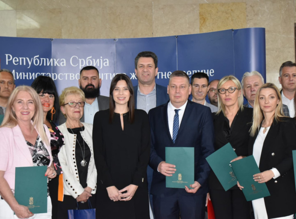 Irena Vujović potpisala ugovore za sredstva za pošumljavanje sa 38 lokalnih samouprava