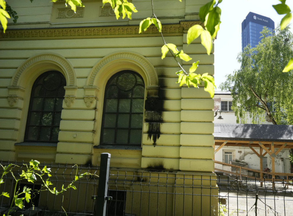Bačeni "Molotovljevi kokteli" na sinagogu u Varšavi; Duda: Nema mesta antisemitizmu