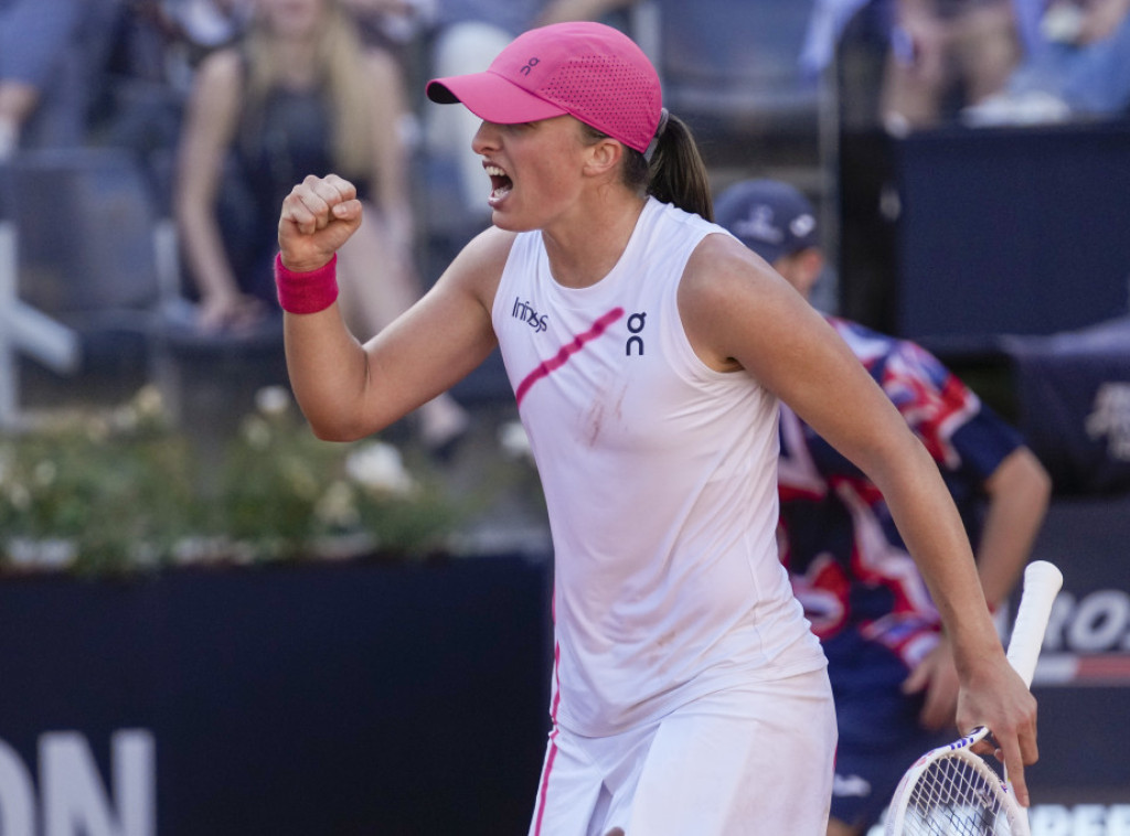 Poljska teniserka Iga Švjontek prva finalistkinja turnira u Rimu
