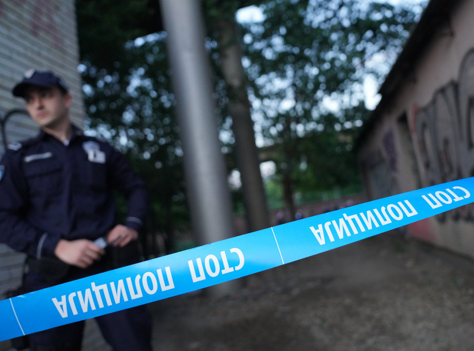 MUP: Dvoje ranjenih u pucnjavi u restoranu na Paliluli, policija traga za napadačem