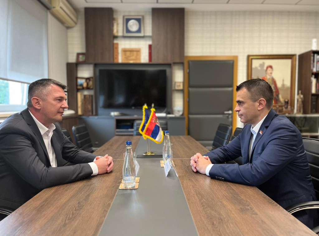 Ministar Milićević sastao se s predsednikom Opštine Gornji Milanovac, razgovarali o zajedničkim projektima