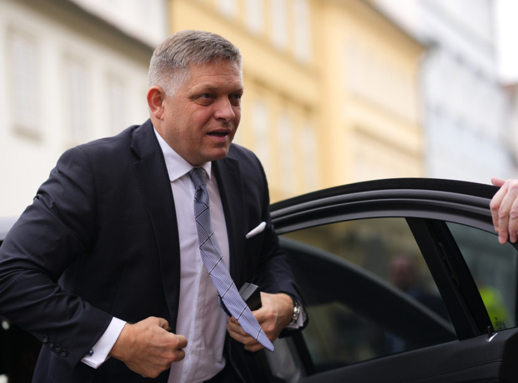 Rusija: Atentat na Roberta Fica izvršen jer se ne dopada "liberalnim elitama"