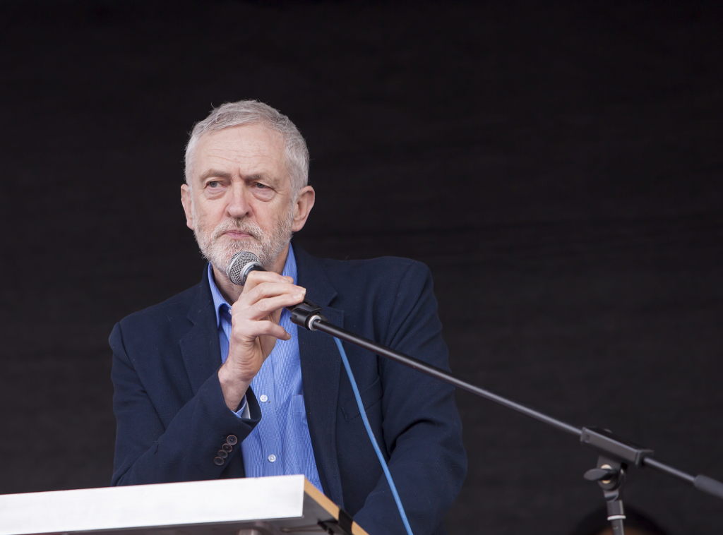 Džeremi Korbin najavio formiranje nove stranke