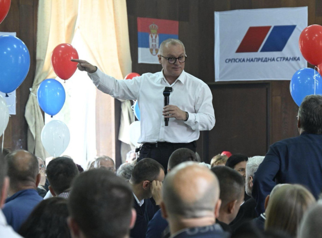 Vesić: Na predstojećim izborima odlučujemo da li će Srbija ostati slobodna i nezavisna