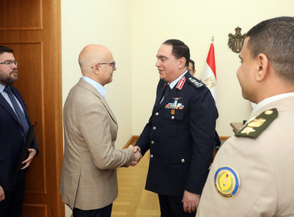 Vučević se sastao sa komandantom Vazduhoplovnih snaga Egipta, razgovarali o unapređenju saradnje